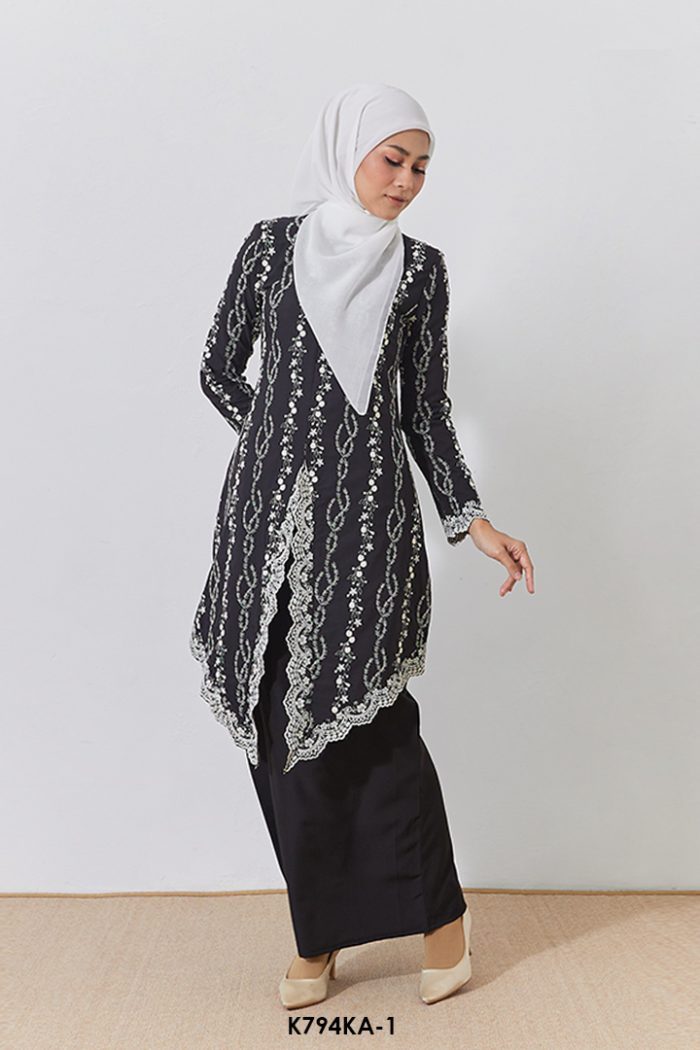 Kebaya Anggun 2.0 in Black (K794KA-1)