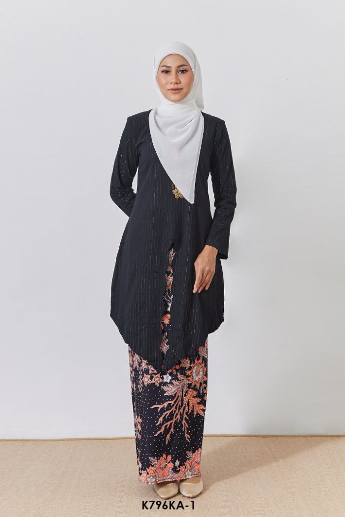 Kebaya Anggun 2.0 in Black (K796KA-1)