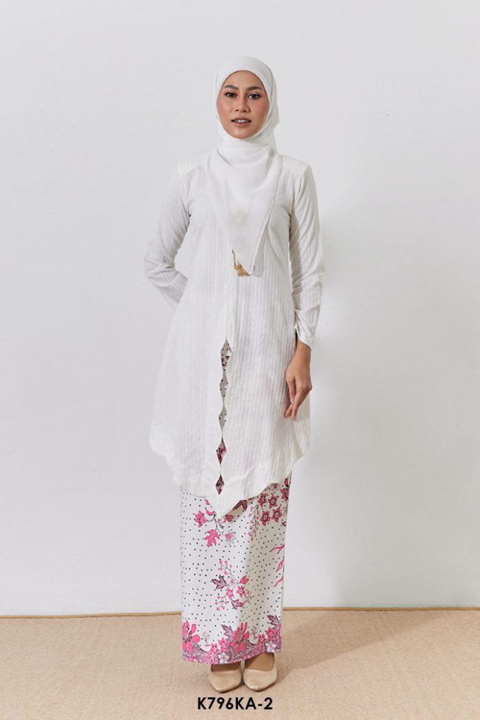 Kebaya Anggun 2.0 in White (K796KA-2)