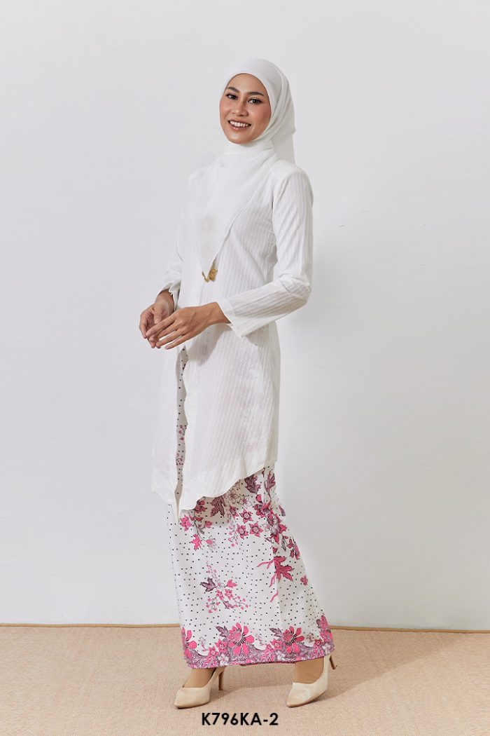 Kebaya Anggun 2.0 in White (K796KA-2)