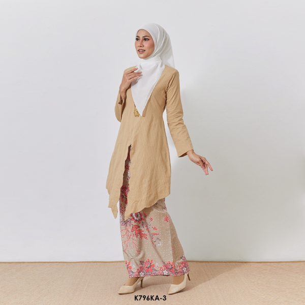 Kebaya Anggun 2.0 in Tan (K796KA-3) - Image 2
