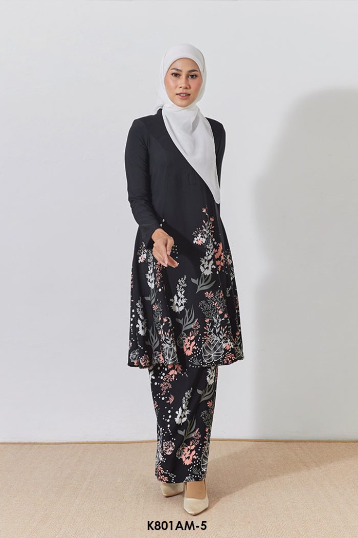 Ameera Kurung in Black (K801AM-5)