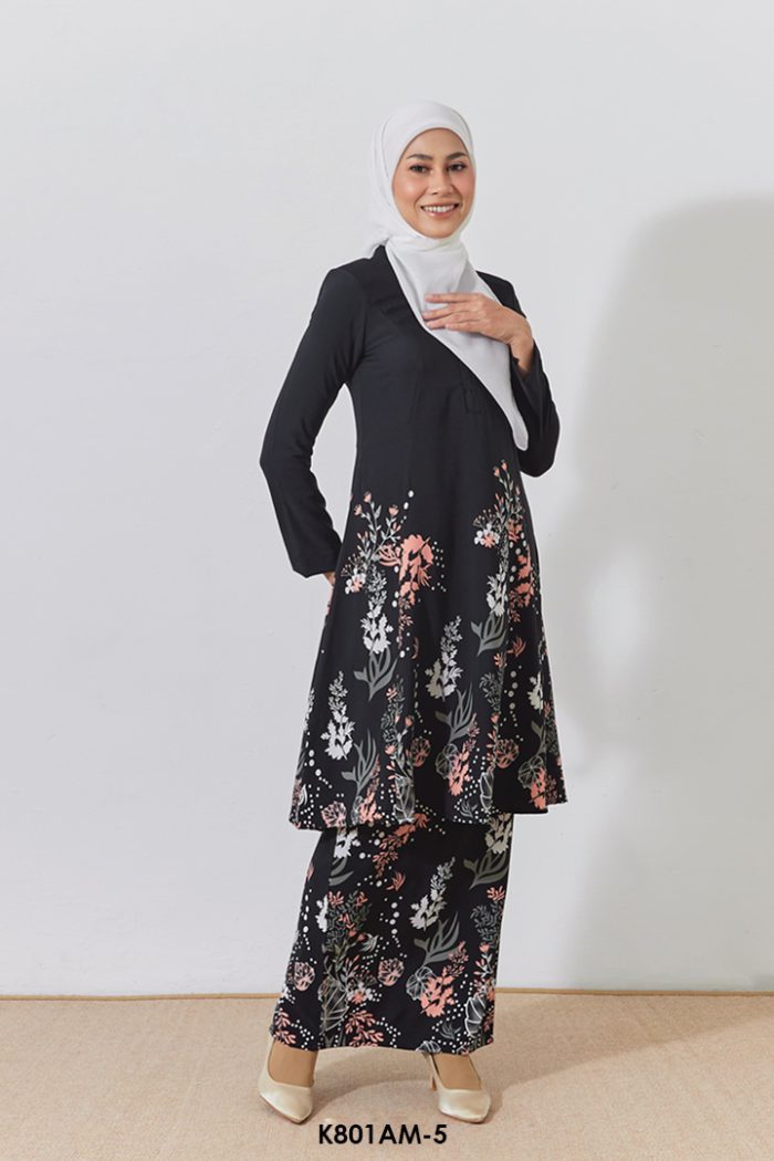 Ameera Kurung in Black (K801AM-5)