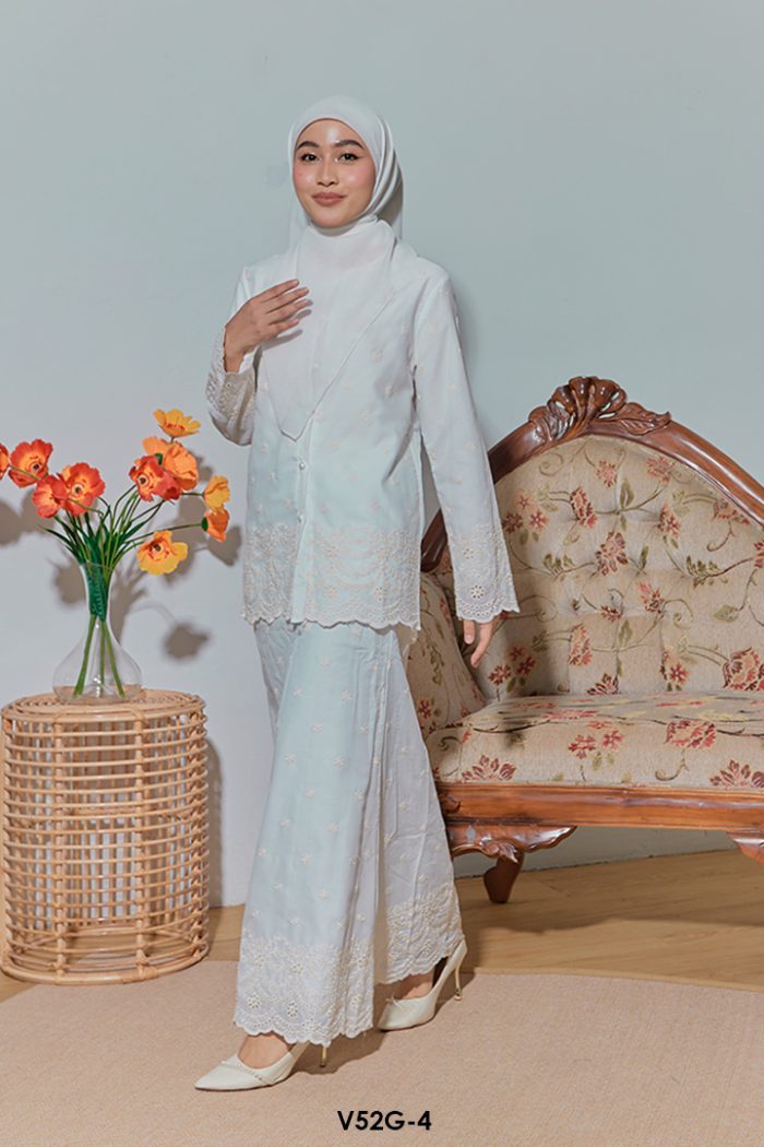 Nuha Set Eksklusif in White (V52G-4)