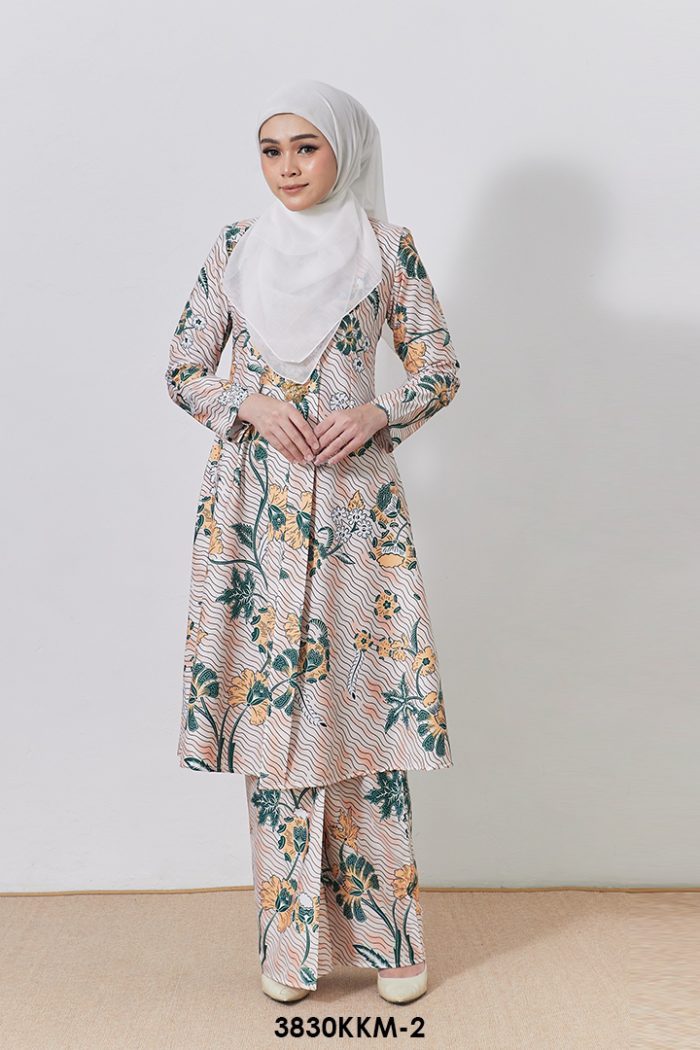 Kebarung Kalthom in Emerald (3830KKM-2)