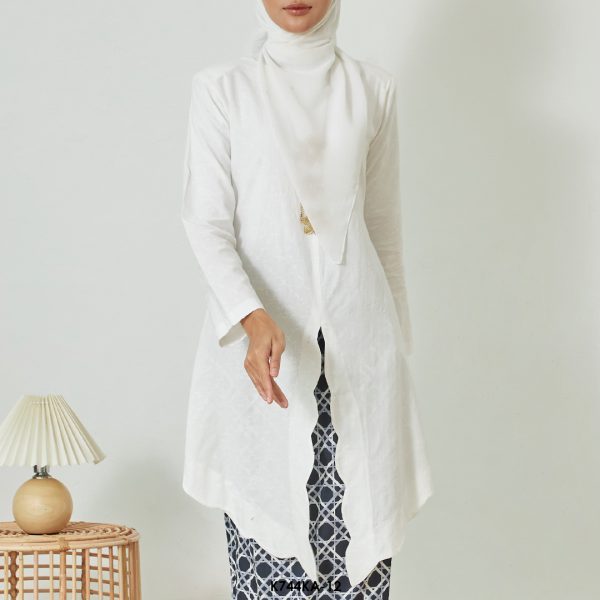 Kebaya Anggun 2.0 in Off White (K744KA-12) - Image 4