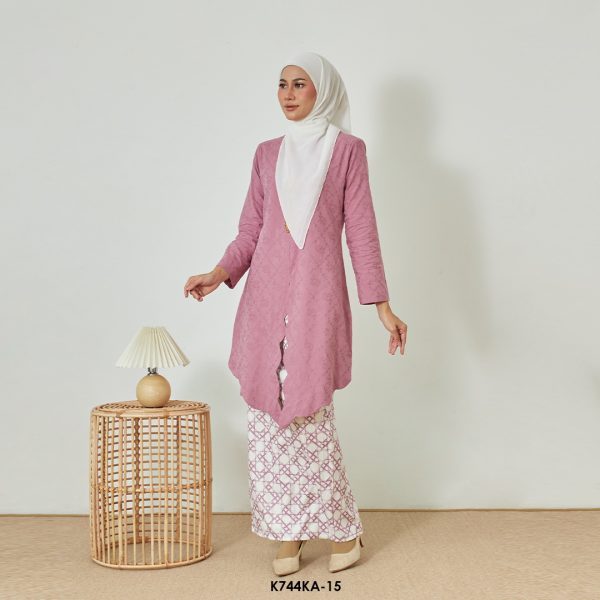 Kebaya Anggun 2.0 in Rose Pink (K744KA-15) - Image 2