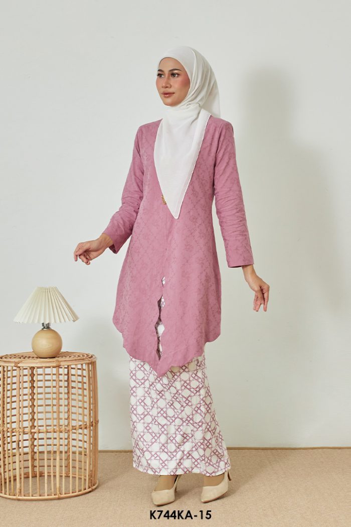 Kebaya Anggun 2.0 in Rose Pink (K744KA-15)