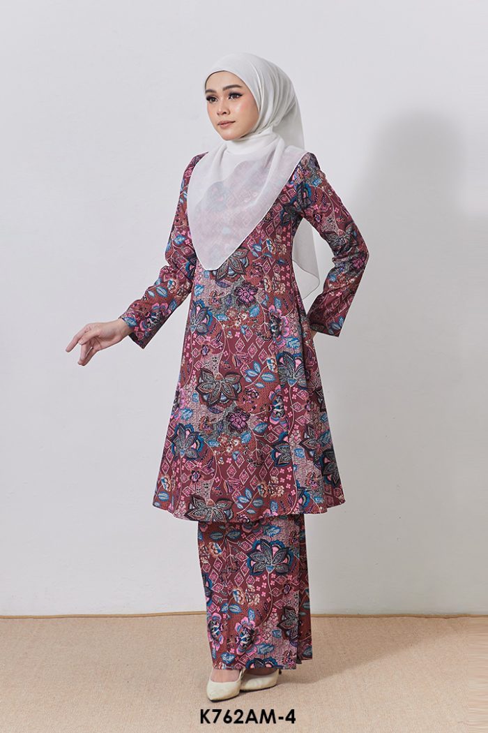 Ameera Kurung in Maroon (K762AM-4)