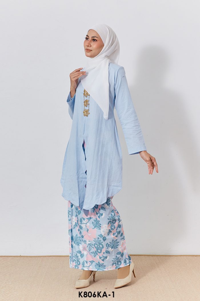 Kebaya Anggun 2.0 in Maya Blue (K806KA-1)