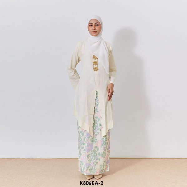 Kebaya Anggun 2.0 in Pale Yellow (K806KA-2)