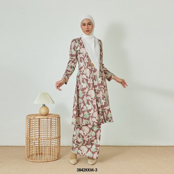 Kebarung Kalthom in Brown (3842KKM-3)