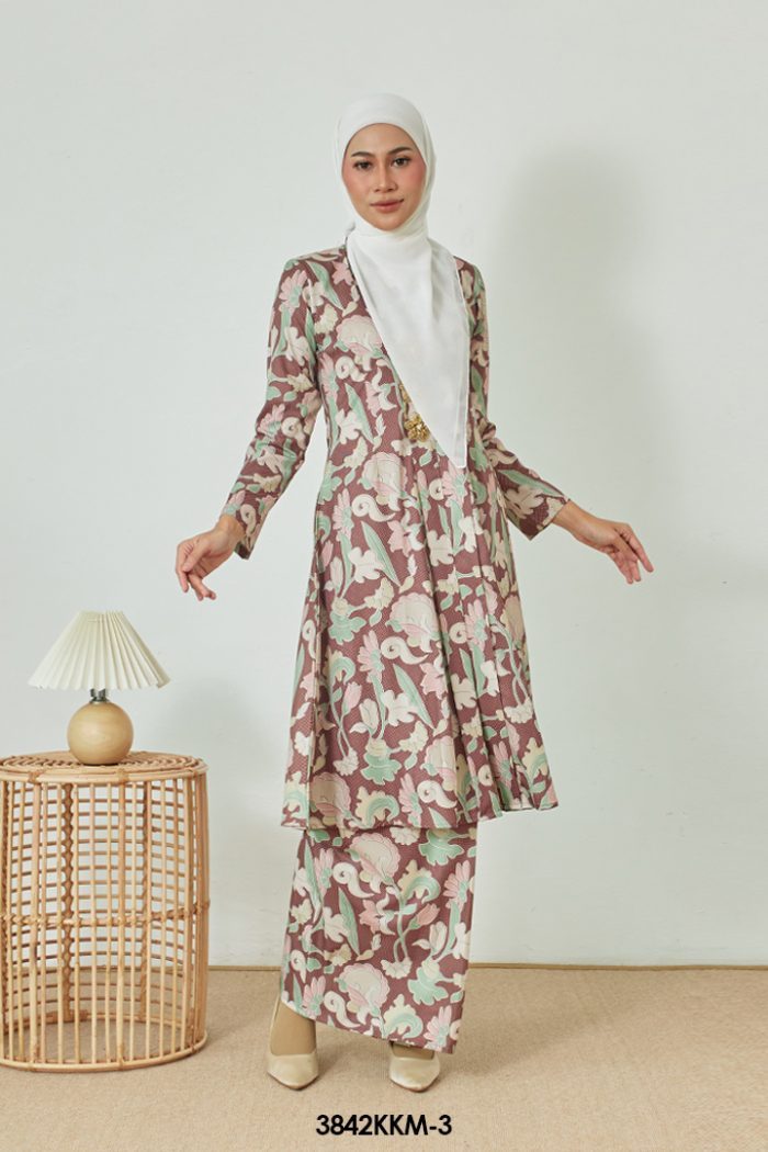 Kebarung Kalthom in Brown (3842KKM-3)