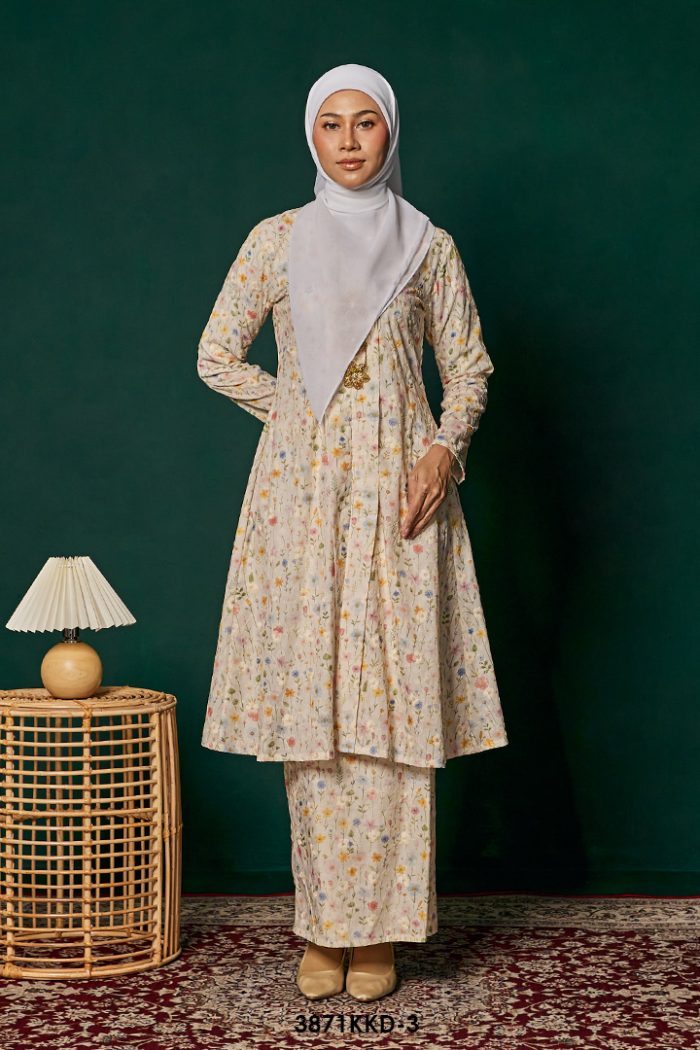Kebarung Deeja 1.0 in White (3871KKD-3)