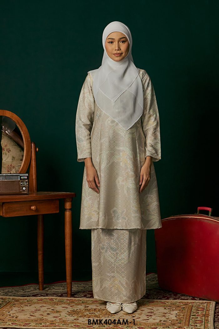 Ameera Kurung in Off White (BMK404AM-1)