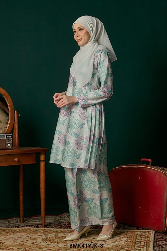 Juliana Kurung Batiq Mia in Ice Mint (BMK419JK-3)