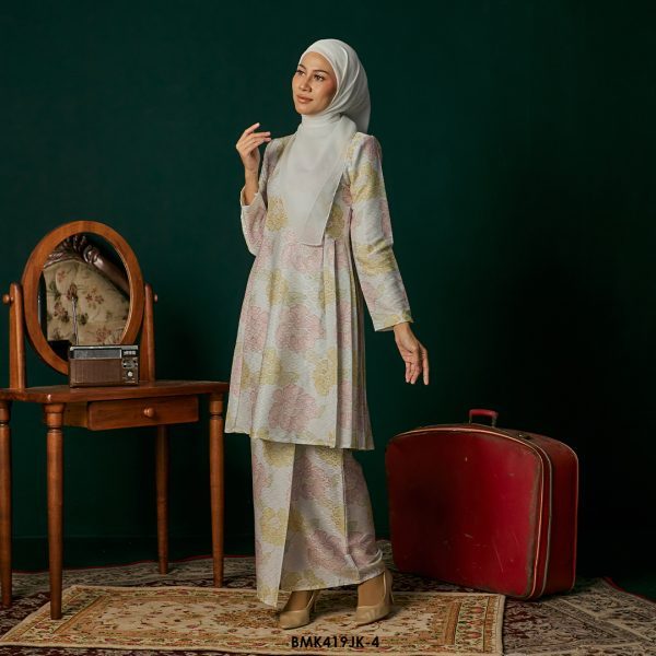 Juliana Kurung Batiq Mia in Pearl White (BMK419JK-4) - Image 2
