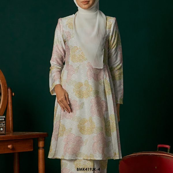 Juliana Kurung Batiq Mia in Pearl White (BMK419JK-4) - Image 3