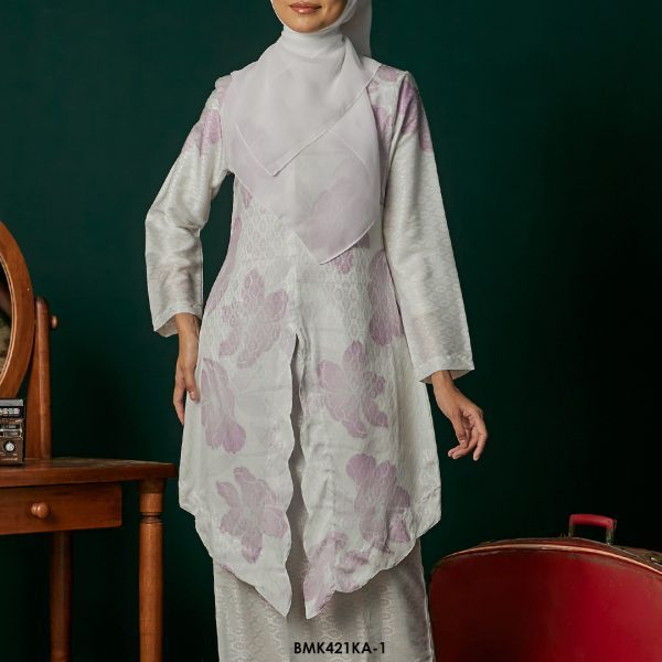 Kebaya Anggun 2.0 in Purple (BMK421KA-1) - Image 4