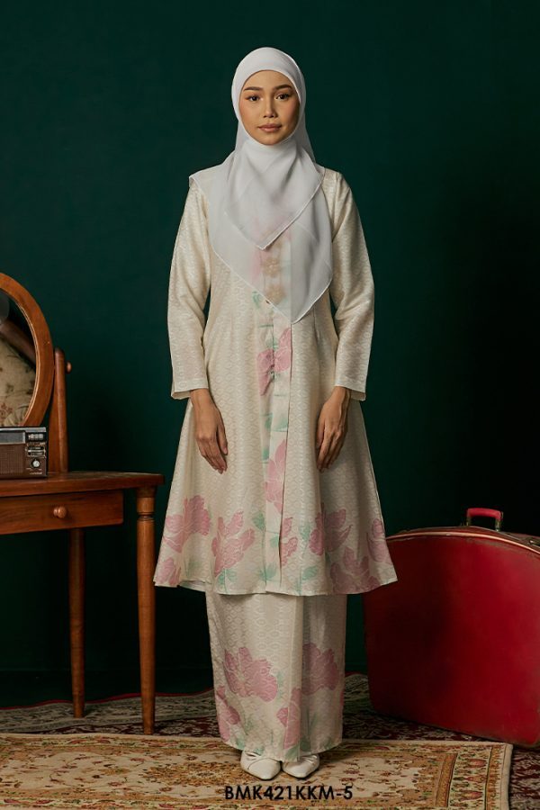 Kebarung Batiq Mia in Pink (BMK421KKM-5)
