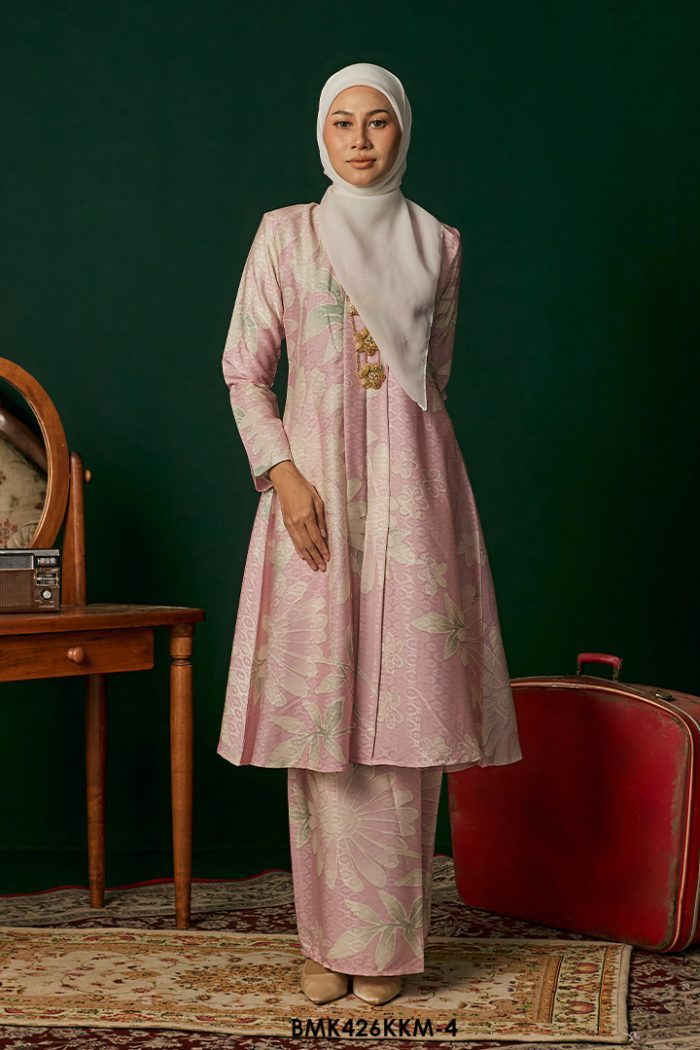 Kebarung Kalthom Batiq Mia in Baby Pink (BMK426KKM-4)