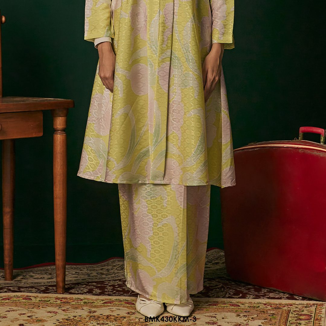 Kebarung Kalthom Batiq Mia in Lemon (BMK430KKM-3) - Image 3