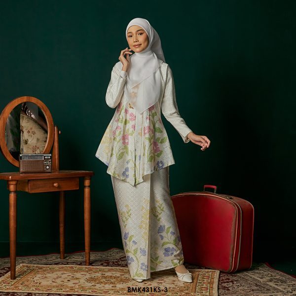 Kebaya Saloma in Paddlepop (BMK431KS-3) - Image 2