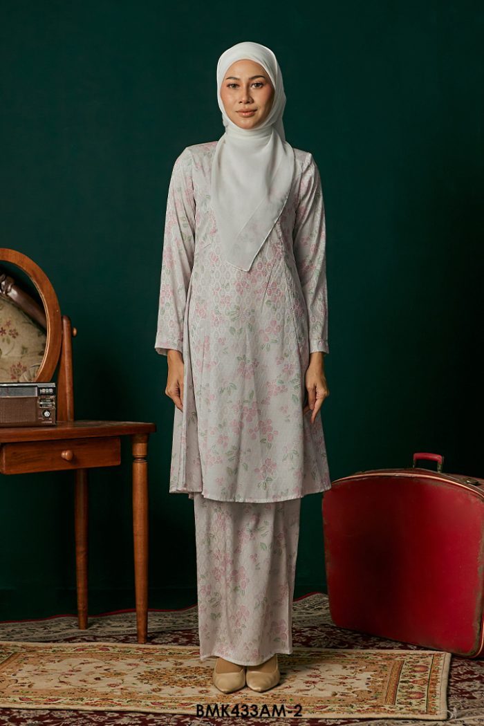 Ameera Kurung in Soft Pink (BMK433AM-2)