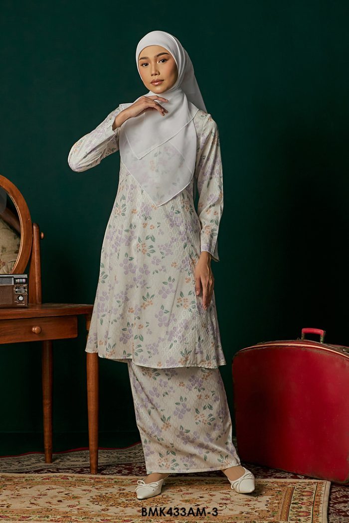 Ameera Kurung in Soft Purple (BMK433AM-3)