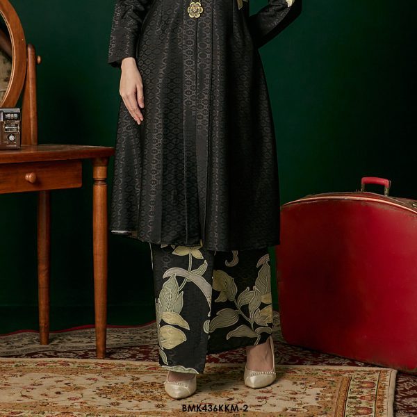 Kebarung Batiq Mia in Black (BMK436KKM-2) - Image 3