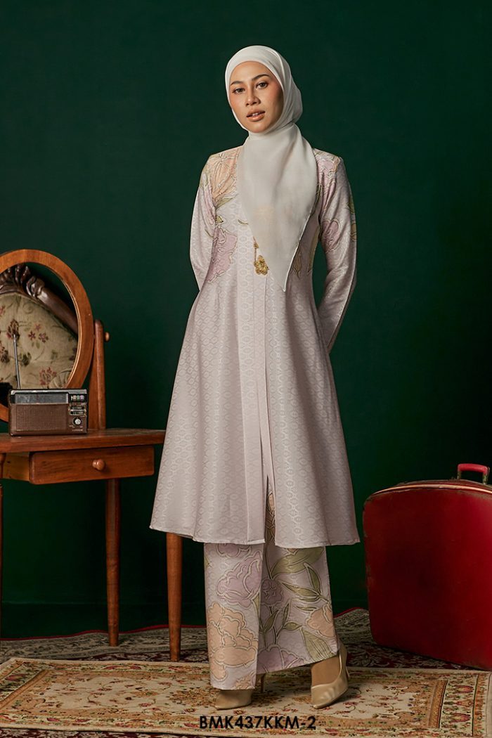 Kebarung Batiq Mia in Soft Pink (BMK437KKM-2)