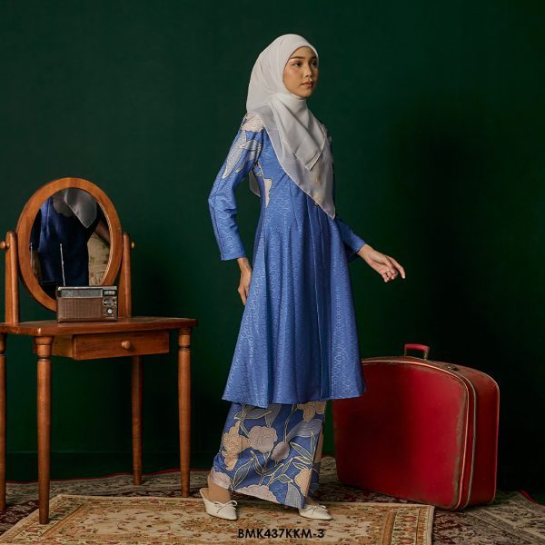 Kebarung Batiq Mia in Azure Blue (BMK437KKM-3) - Image 2