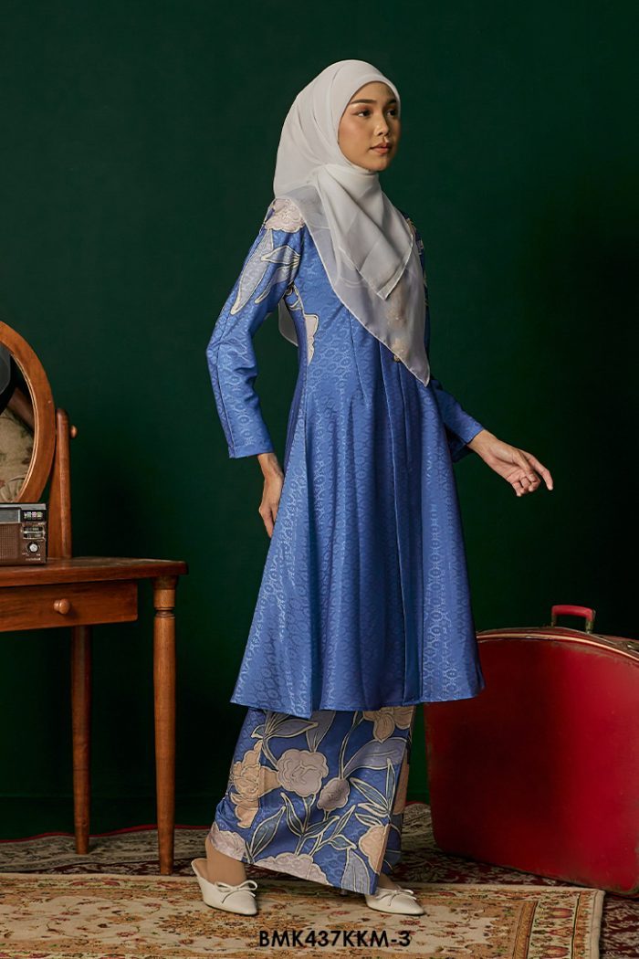Kebarung Batiq Mia in Azure Blue (BMK437KKM-3)