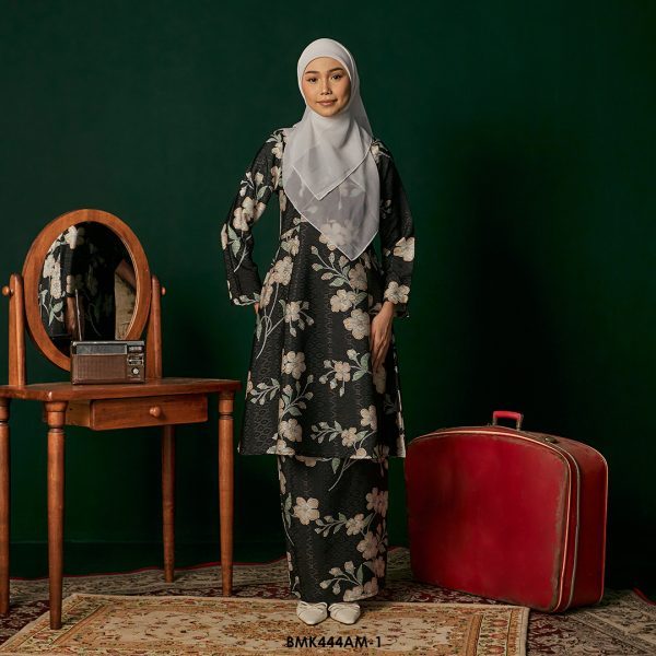 Ameera Kurung in Black (BMK444AM-1)