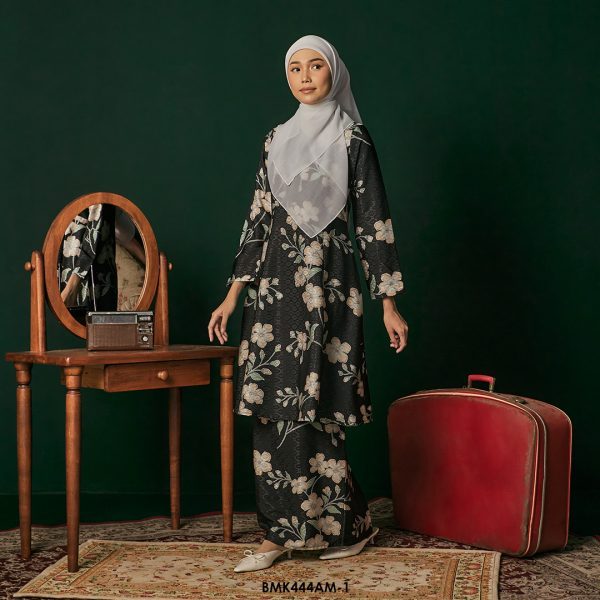 Ameera Kurung in Black (BMK444AM-1) - Image 2
