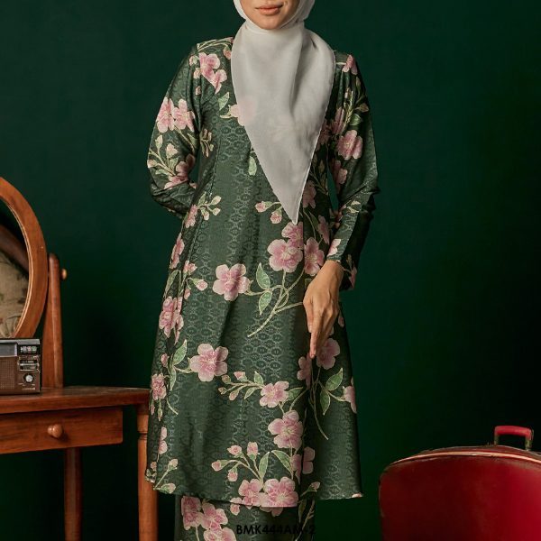 Ameera Kurung in Jade Green (BMK444AM-2) - Image 4