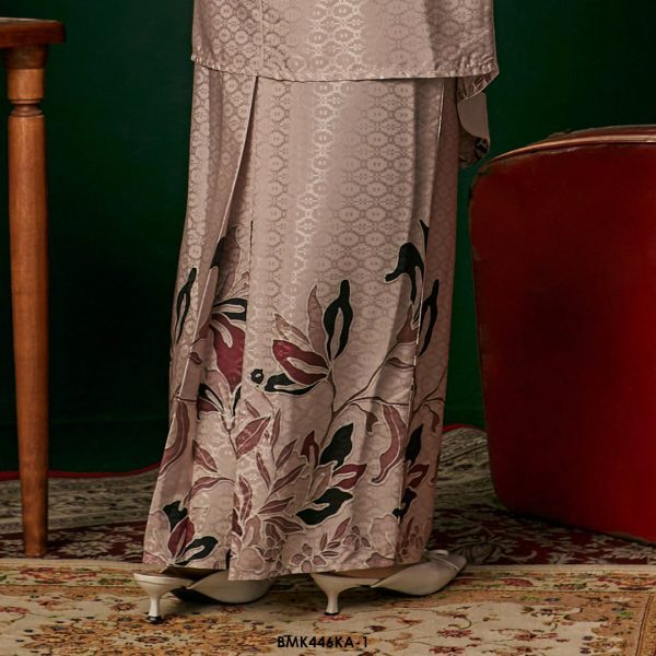Kebaya Anggun Batiq Mia 2.0 in Dusty Rose (BMK446KA-1) - Image 3