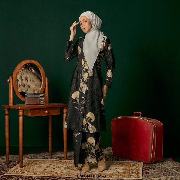 Kebarung Batiq Mia in Black (BMK447KKM-3) - Image 2