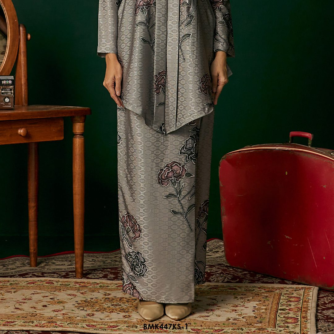 Kebaya Saloma in Grey (BMK447KS-1) - Image 3
