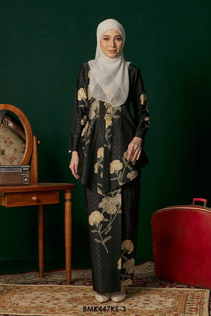 Kebaya Saloma in Black (BMK447KS-3)