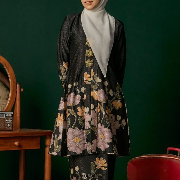 Kebarung Kalthom Petite in Black (BMK450KP-1) - Image 3