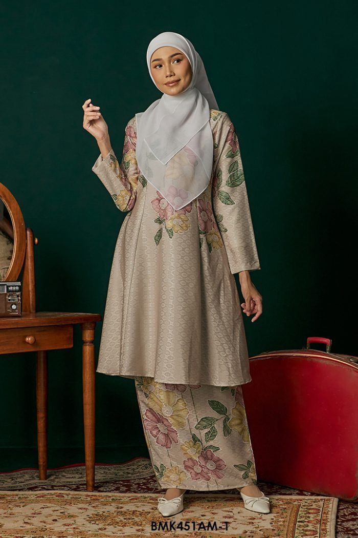 Ameera Kurung in Cream (BMK451AM-1)