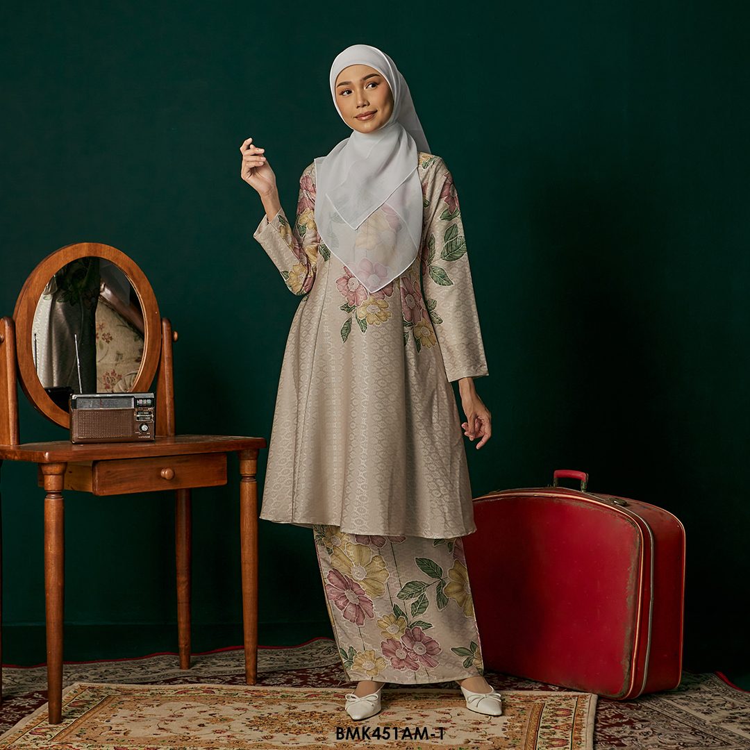 Ameera Kurung in Cream (BMK451AM-1) - Image 2