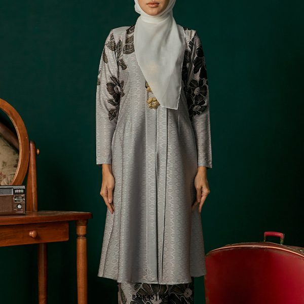 Kebarung Batiq Mia in Grey (BMK451KKM-3) - Image 3
