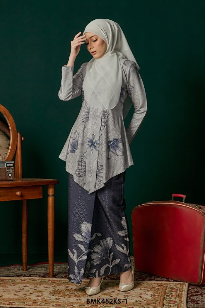 Kebaya Saloma in Grey (BMK452KS-1)
