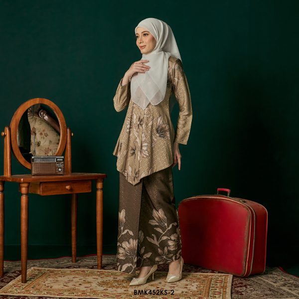 Kebaya Saloma in Brown (BMK452KS-2) - Image 2