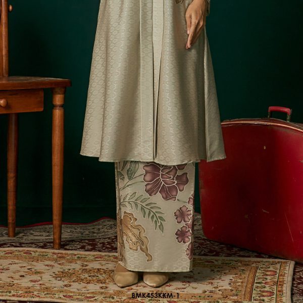 Kebarung Batiq Mia in Soft Green (BMK453KKM-1) - Image 3