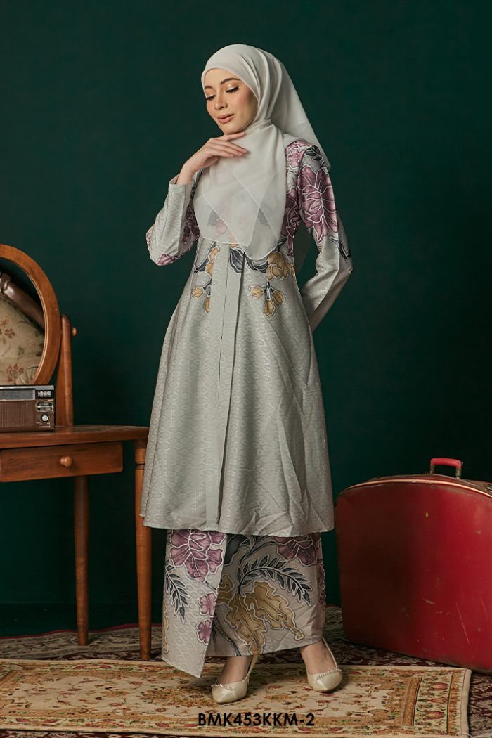 Kebarung Batiq Mia in Light Grey (BMK453KKM-2)