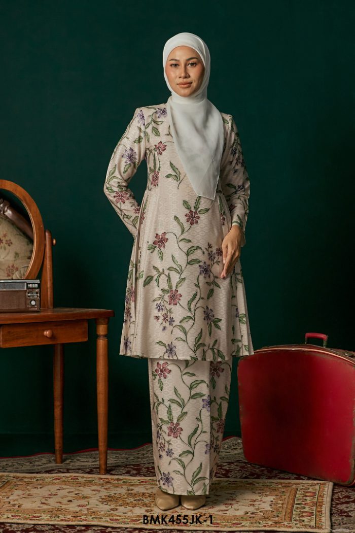 Juliana Kurung Batiq Mia in Cream (BMK455JK-1)