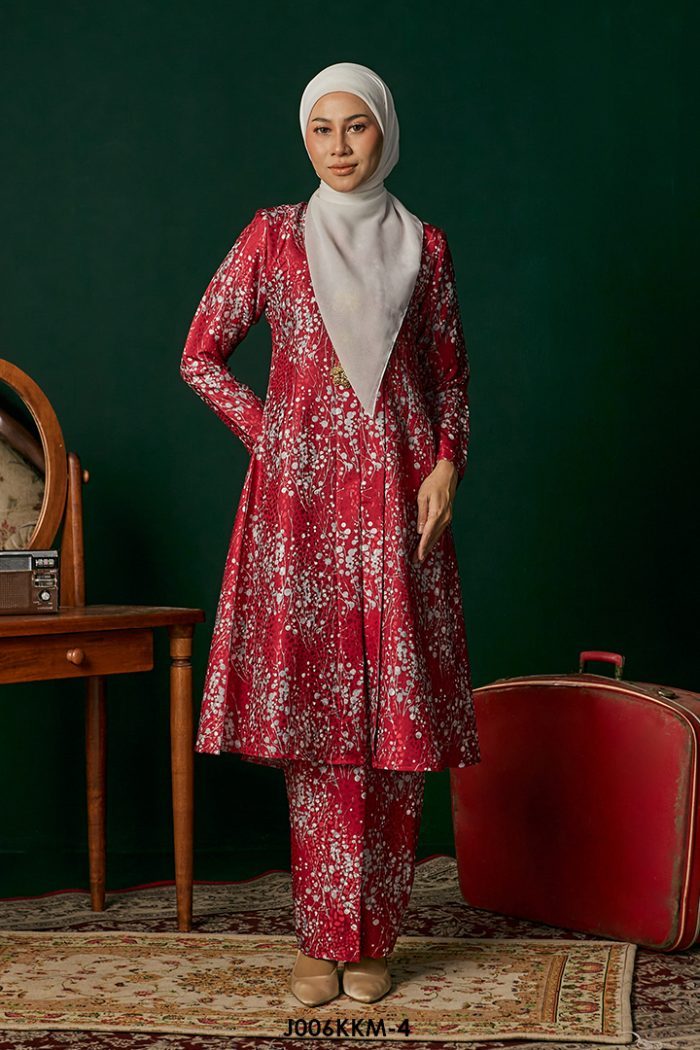 Kebarung Kalthom in Bright Red (J006KKM-4)